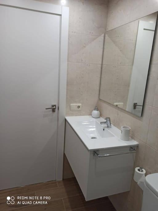 Acogedor Y Precioso Apartamento + Parking Privado Сан-Себастьян Экстерьер фото